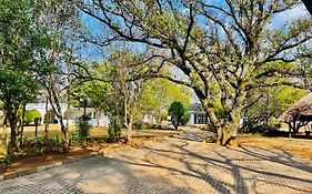 Oak Gardens Bed And Breakfast